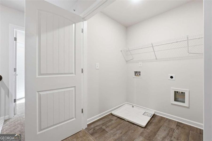 Spacious, unfurnished interior of a new home in Carolina, Palmetto (Image 6). Spacious, unfurnished interior of a new home in Carolina, Palmetto (Image 6).