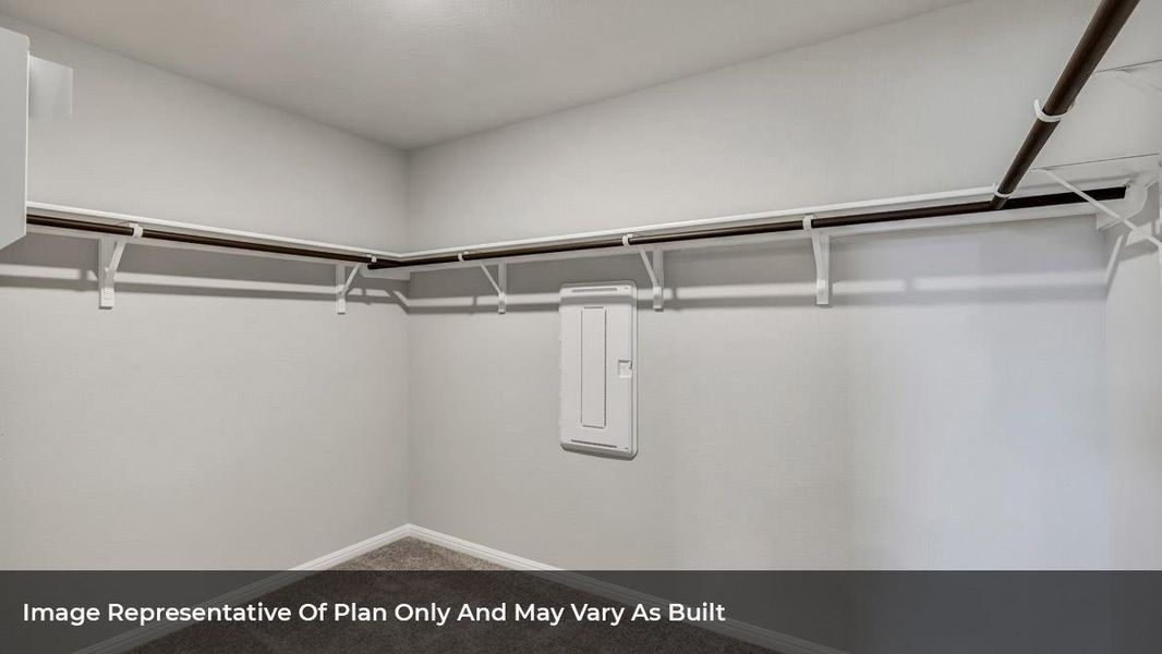 Spacious, unfurnished interior of a new home in Bar W Ranch, Leander (Image 18).