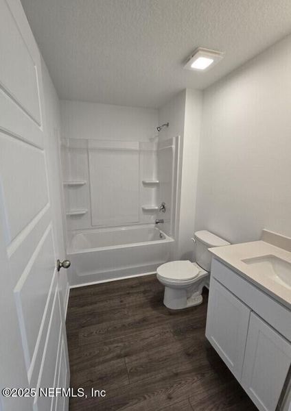 Furnished interior view inside a new home in Copes Landing, Jacksonville (Image 8). Furnished interior view inside a new home in Copes Landing, Jacksonville (Image 8).