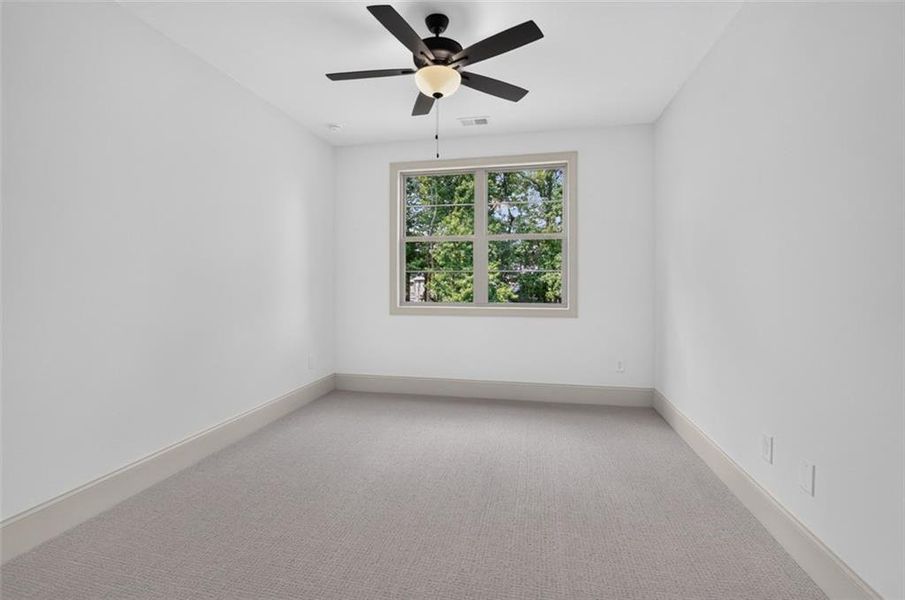 Spacious, unfurnished interior of a new home in , Alpharetta (Image 27). Spacious, unfurnished interior of a new home in , Alpharetta (Image 27).