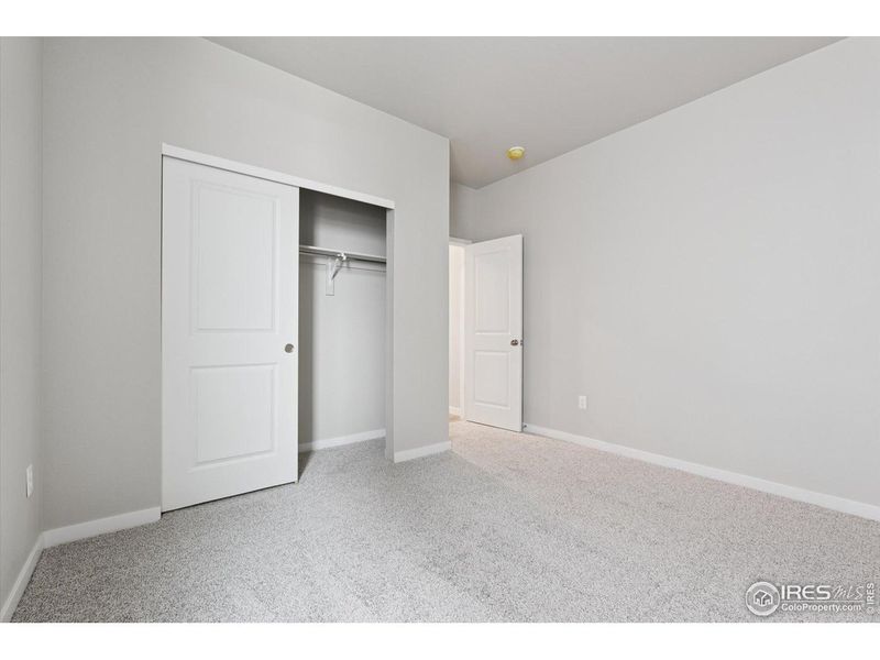 Spacious, unfurnished interior of a new home in The Overlook at Johnstown Farms, Johnstown (Image 18).