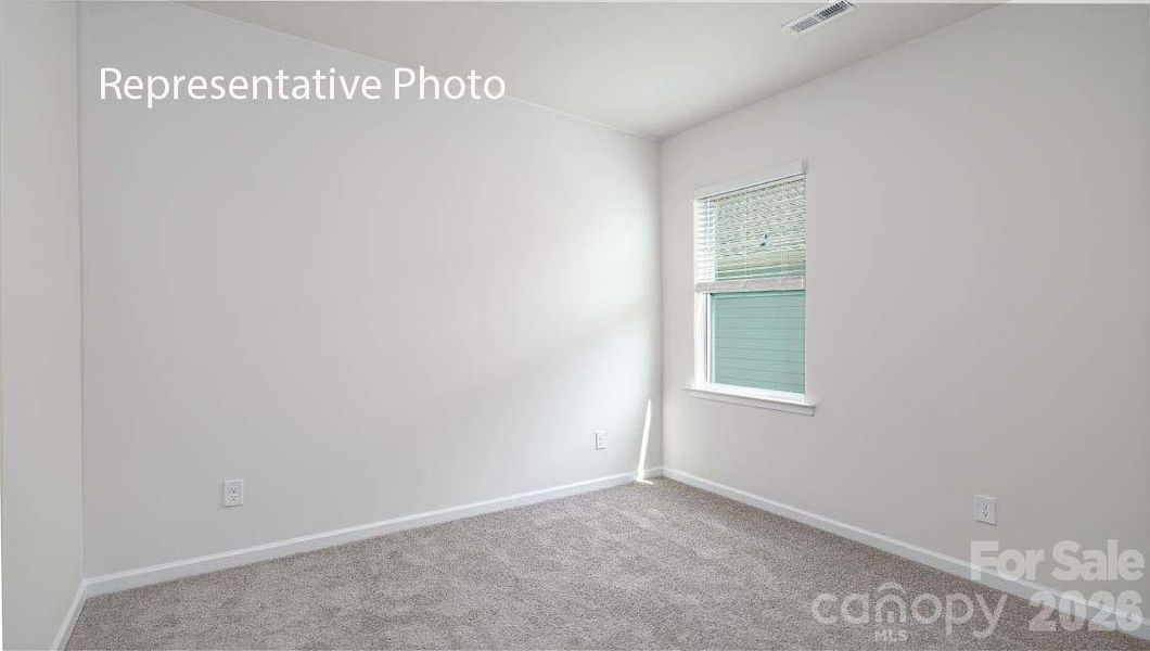Spacious, unfurnished interior of a new home in Clark Creek Landing, Lincolnton (Image 20).