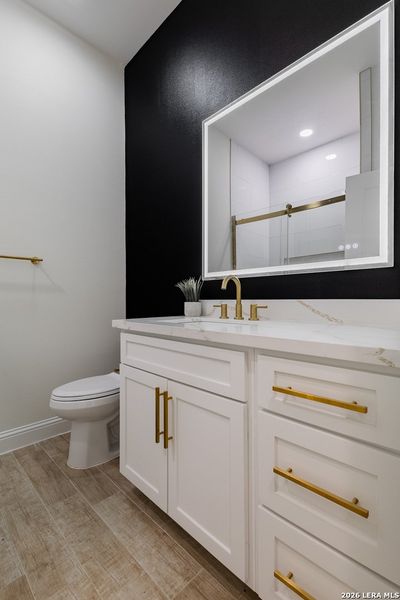 Furnished interior view inside a new home in , Eagle Pass (Image 13).