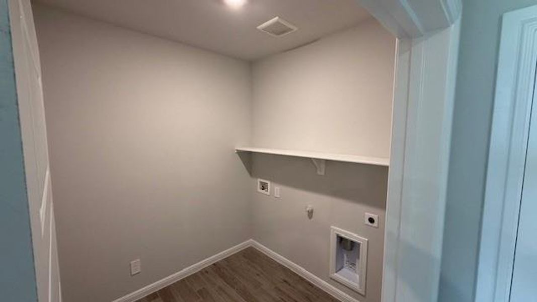 Image 20 of a home in Saratoga.