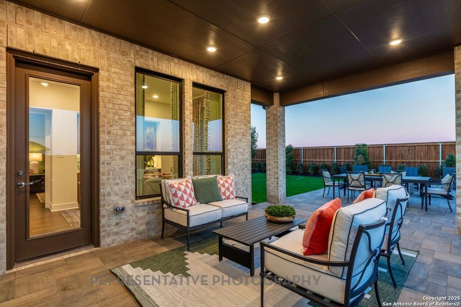 Furnished interior view inside a new home in The Ranches at Creekside, Boerne (Image 32). Furnished interior view inside a new home in The Ranches at Creekside, Boerne (Image 32).