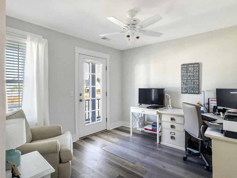 Furnished interior view inside a new home in Hewing Farms, Summerville (Image 7). Furnished interior view inside a new home in Hewing Farms, Summerville (Image 7).