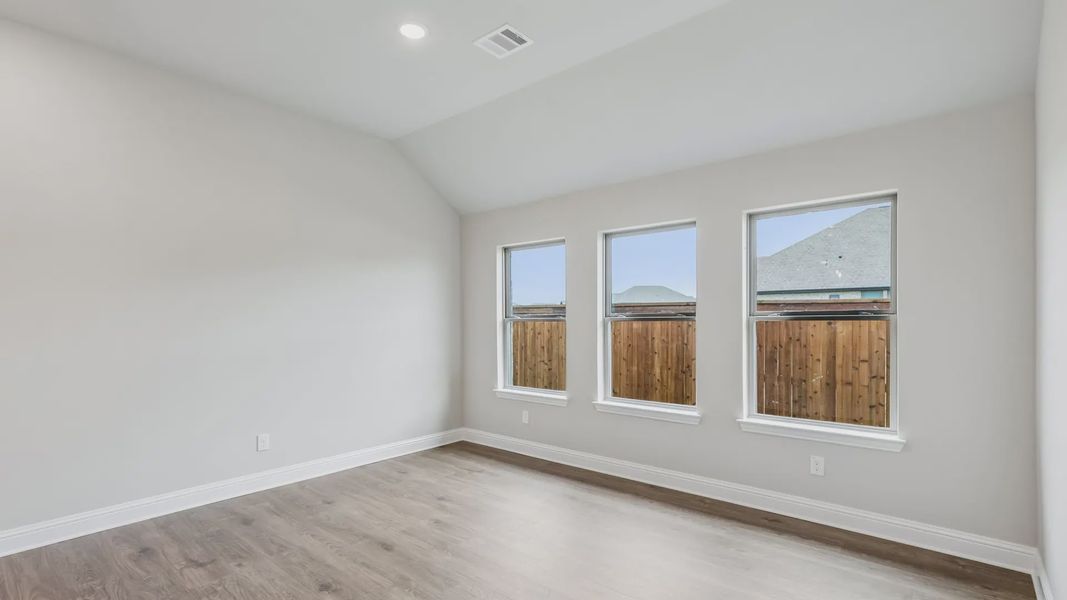 Spacious, unfurnished interior of a new home in Silo Mills, Joshua (Image 15). Spacious, unfurnished interior of a new home in Silo Mills, Joshua (Image 15).