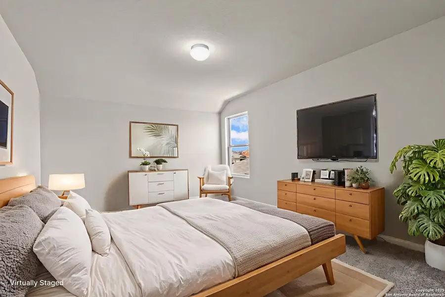 Furnished interior view inside a new home in Winding Brook, San Antonio (Image 9).