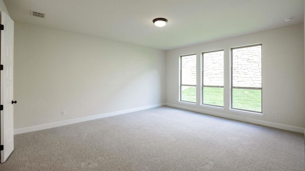 Spacious, unfurnished interior of a new home in Santa Rita Ranch - Eldorado, Liberty Hill (Image 14). Spacious, unfurnished interior of a new home in Santa Rita Ranch - Eldorado, Liberty Hill (Image 14).