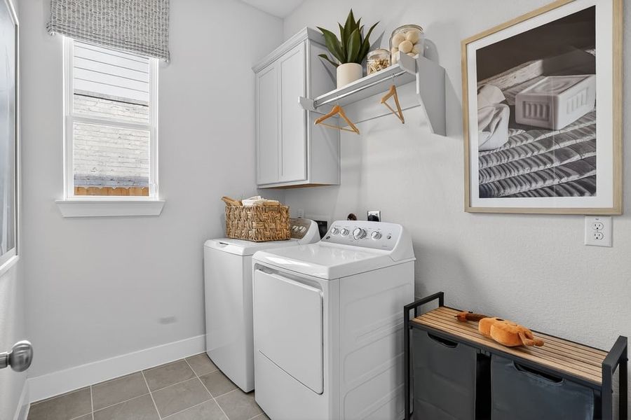 Representative furnished interior of a home built from the Paige by Taylor Morrison in Ryehill, Rosenberg (Image 43).
