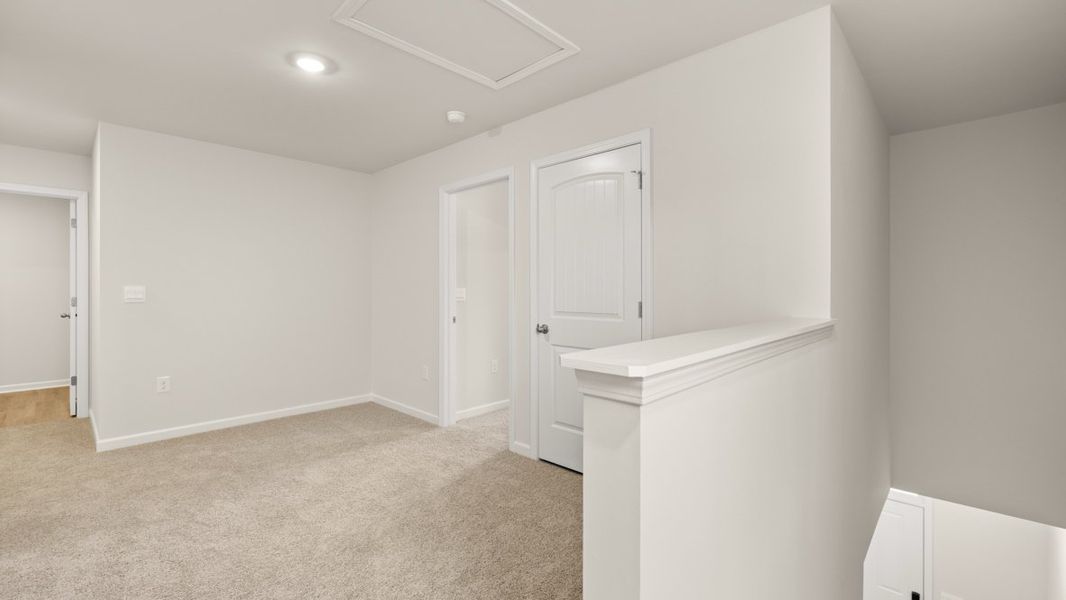 Representative unfurnished interior of a home built from the Robie by D.R. Horton in Oconee Overlook, Gainesville (Image 25). Representative unfurnished interior of a home built from the Robie by D.R. Horton in Oconee Overlook, Gainesville (Image 25).