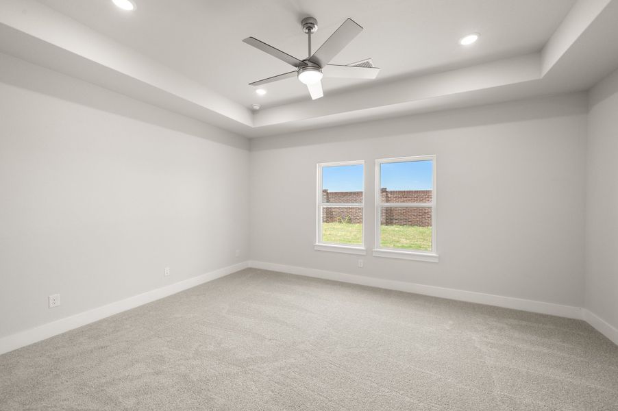 Spacious, unfurnished interior of a new home in Wildflower Ranch, Fort Worth (Image 22).