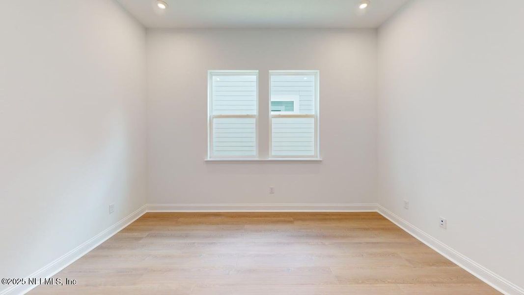 Spacious, unfurnished interior of a new home in RiverTown - WaterSong, St. Johns (Image 12).