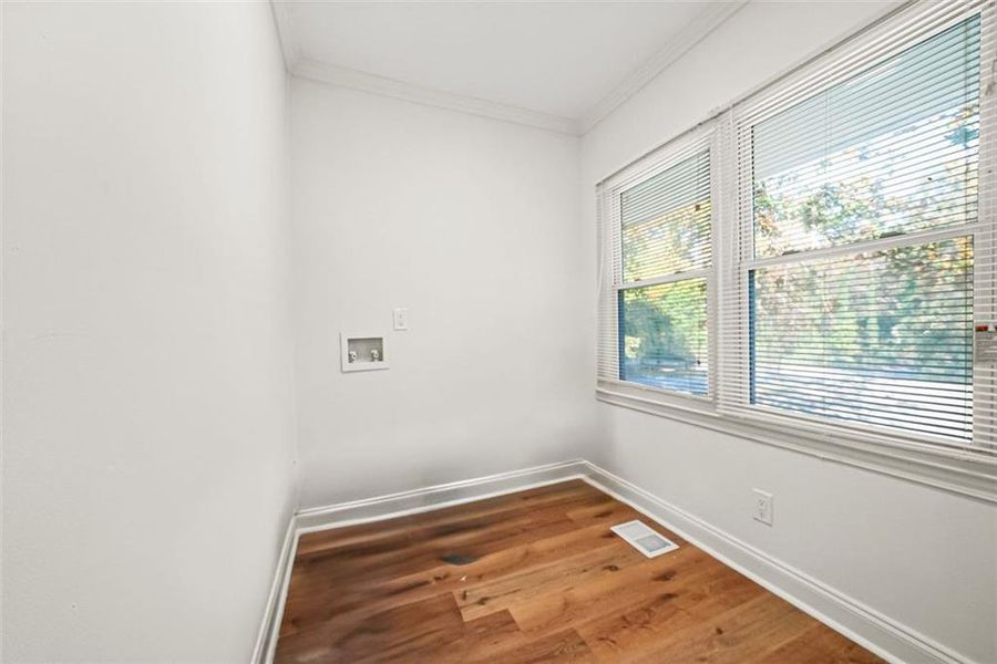 Spacious, unfurnished interior of a new home in , Atlanta (Image 16). Spacious, unfurnished interior of a new home in , Atlanta (Image 16).