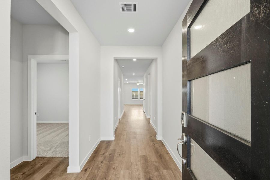 Spacious, unfurnished interior of a new home in Mirabella, Brookshire (Image 15).