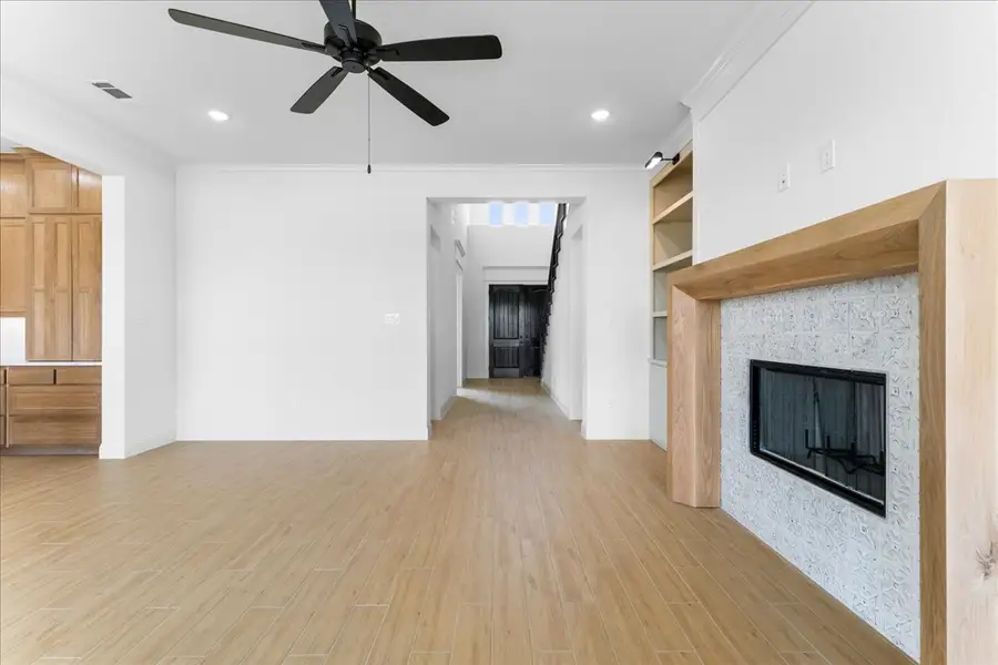 Representative unfurnished interior of a home built from the The Aylin by Doug Parr Custom Homes in Kessler Farms, Brock (Image 25).