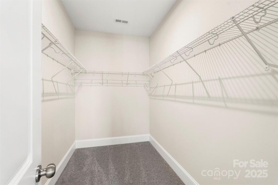 Spacious, unfurnished interior of a new home in Riverwalk, Rock Hill (Image 29).