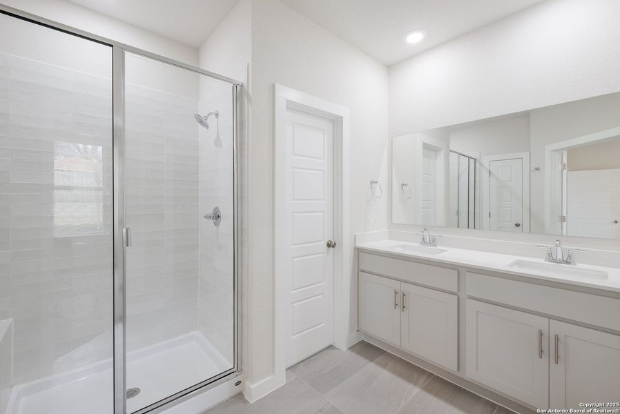 Furnished interior view inside a new home in Avondale, San Antonio (Image 4). Furnished interior view inside a new home in Avondale, San Antonio (Image 4).