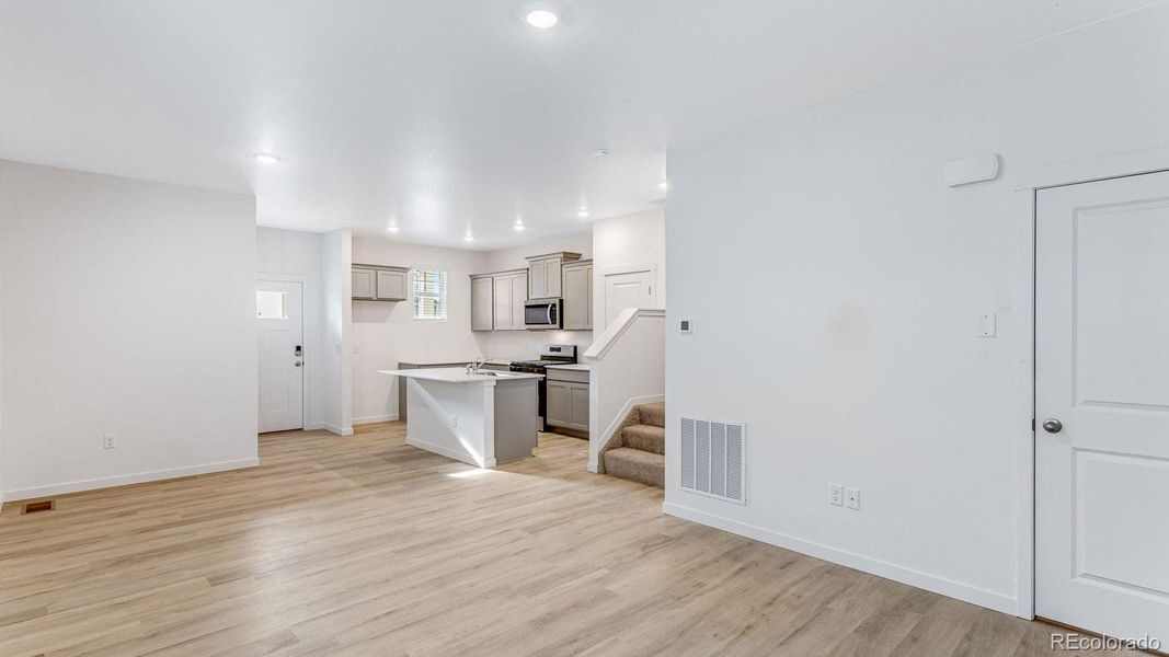 Furnished interior view inside a new home in Arcadia, Denver (Image 7).