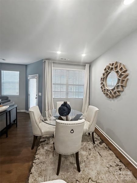 Spacious dinning area