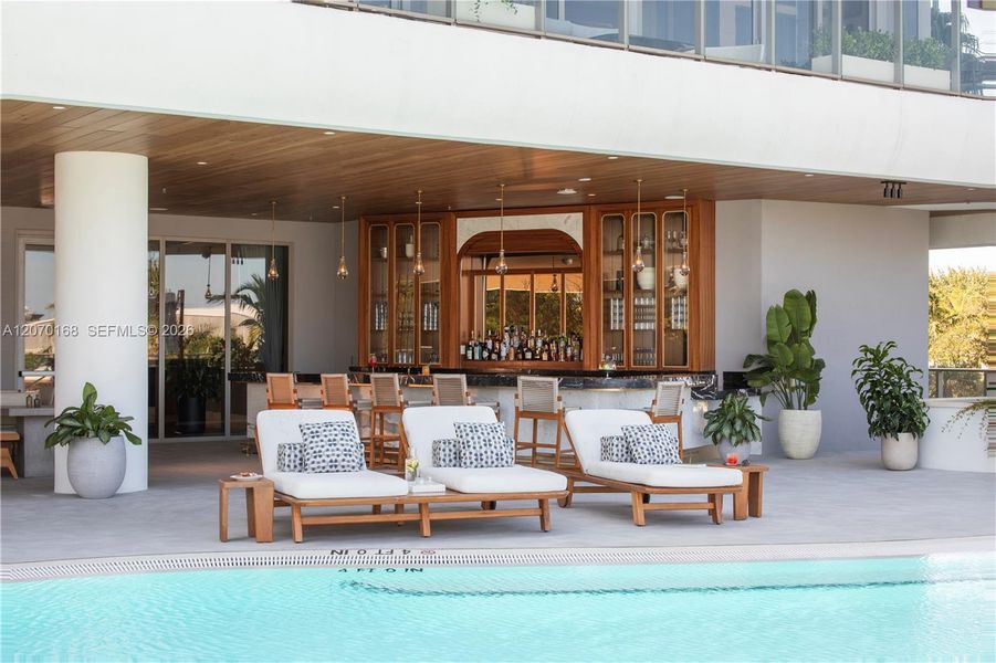 Condo located in Miami, FL showcasing its design and architecture (Image 26). Condo located in Miami, FL showcasing its design and architecture (Image 26).