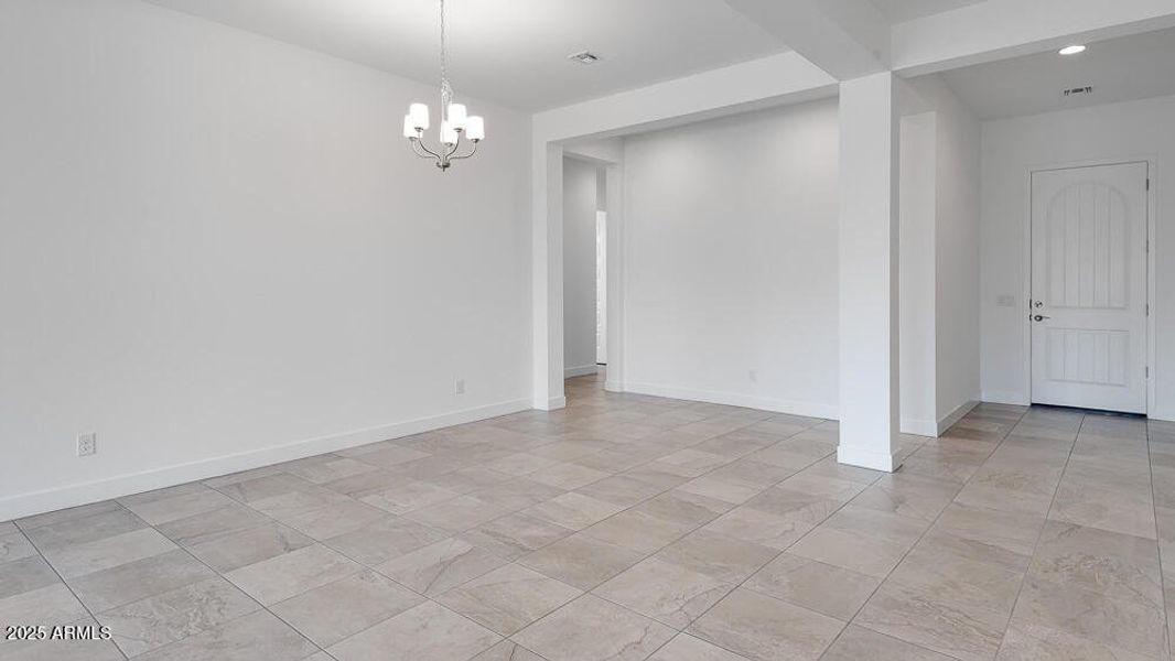 hj-az-phx-allen-ranches-expedition-adela hj-az-phx-allen-ranches-expedition-adela