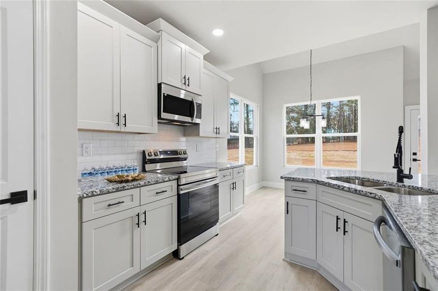 Furnished interior view inside a new home in , Conyers (Image 14).