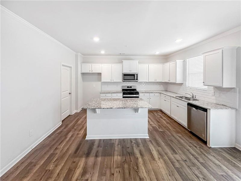 Furnished interior view inside a new home in Oakhurst Glen, Fairburn (Image 7).