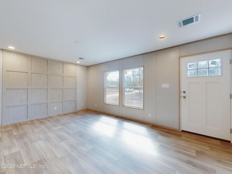 Spacious, unfurnished interior of a new home in , Keystone Heights (Image 52).