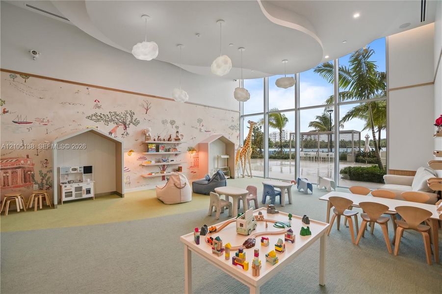 Community amenities in , North Miami (Image 59).