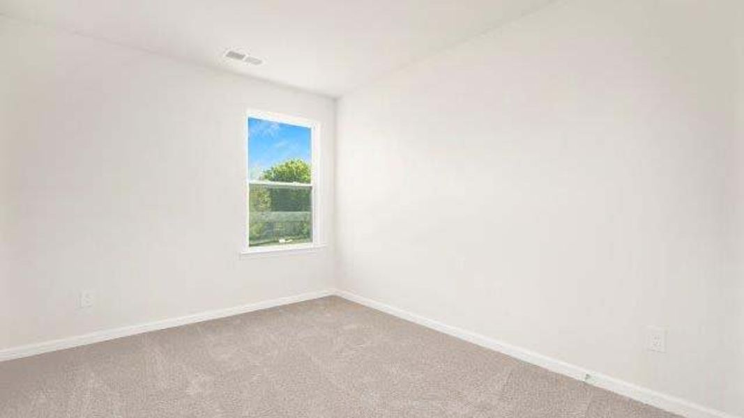 Spacious, unfurnished interior of a new home in Providence Walk, Hendersonville (Image 12).