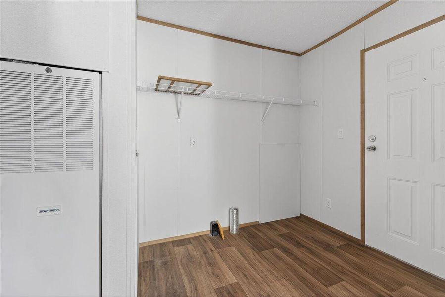 Spacious, unfurnished interior of a new home in , Eutawville (Image 24).