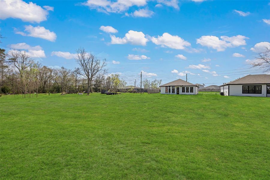 Exterior details and patio area of a home in , Dayton (Image 28).