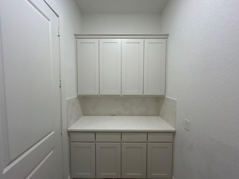 Furnished interior view inside a new home in Creekview Addition, Van Alstyne (Image 4).