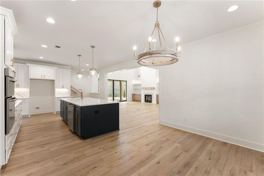 Image 52 of a home in .