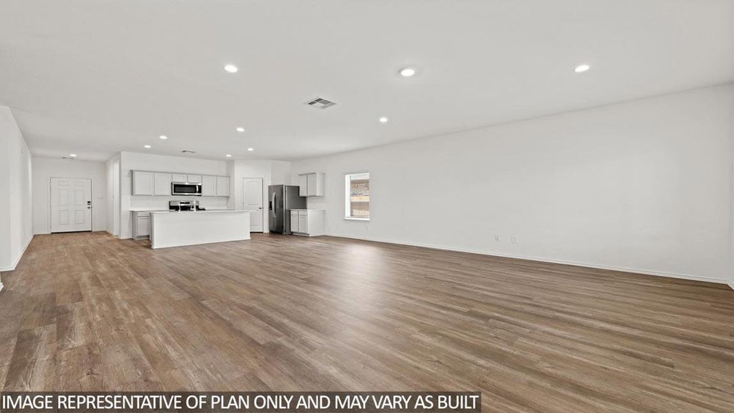 Spacious, unfurnished interior of a new home in New Waverly Station, New Waverly (Image 8).