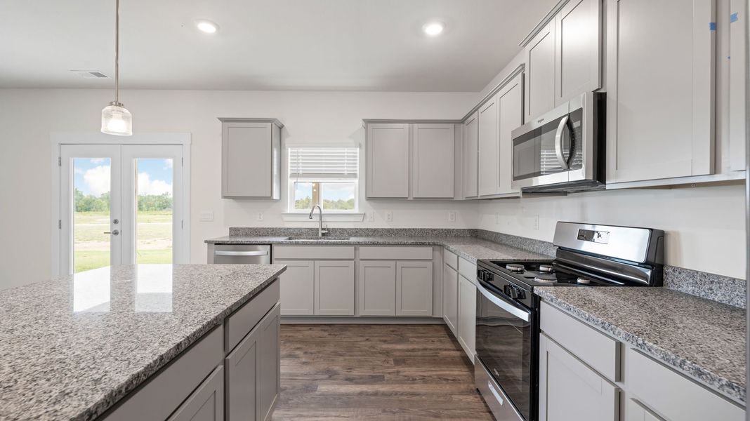 Representative furnished interior of a home built from the Hanover by D.R. Horton in Harbor Crest, Ooltewah (Image 7).