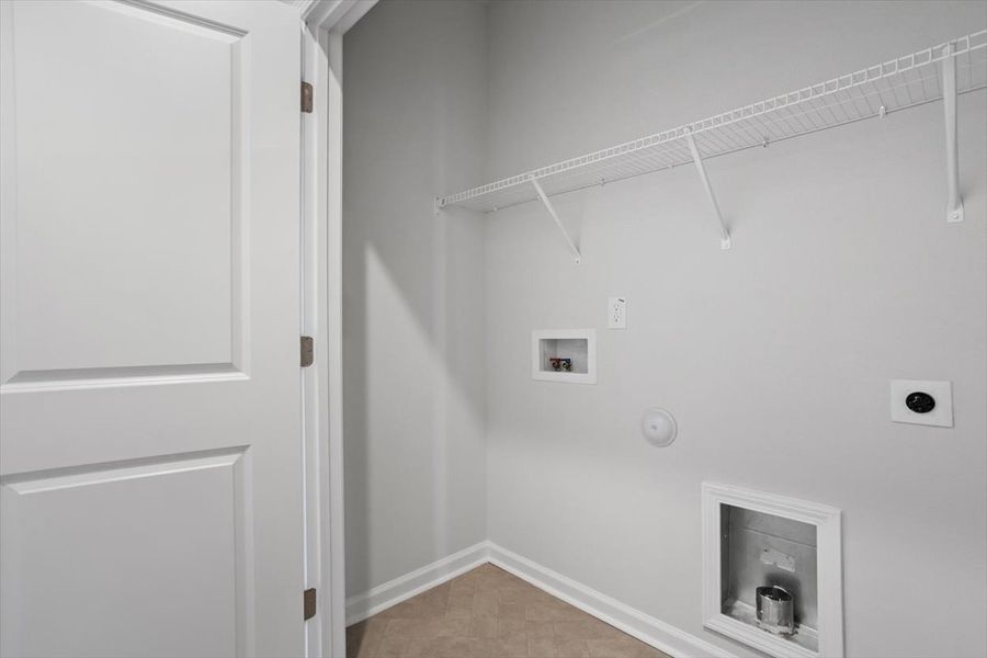 Spacious, unfurnished interior of a new home in Renaissance at White Oak, Garner (Image 17).