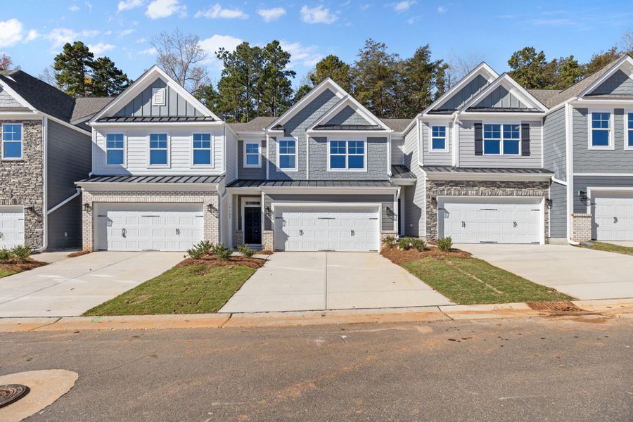 Front exterior of a new home in Harbor Crossing, Greensboro, NC, highlighting curb appeal (Image 2).