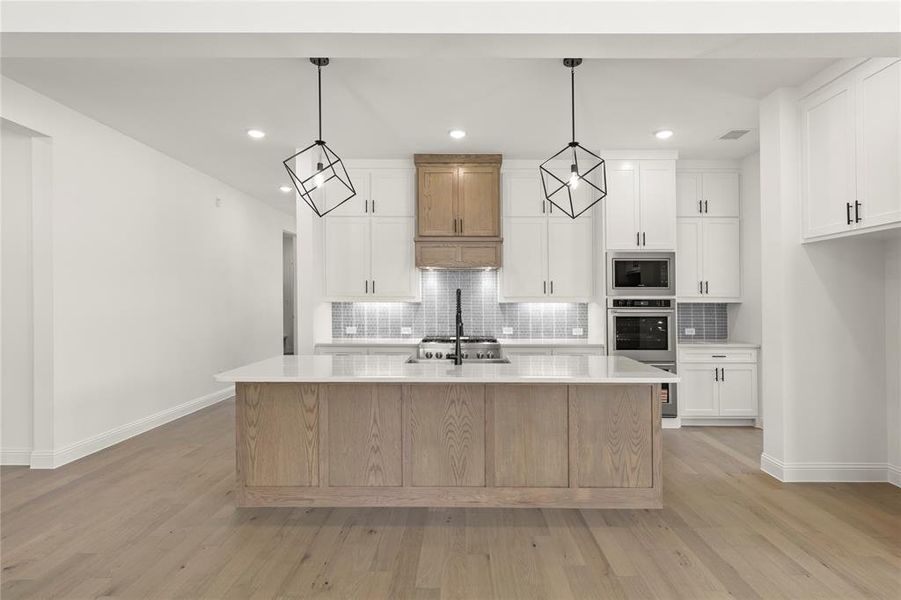 Furnished interior view inside a new home in Painted Tree Woodlands, McKinney (Image 16).