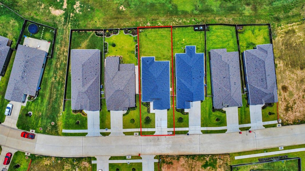 Image 11 of a home in Amira: Premier Collection. Image 11 of a home in Amira: Premier Collection.