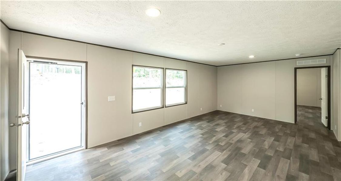 Spacious, unfurnished interior of a new home in , Carrollton (Image 28).