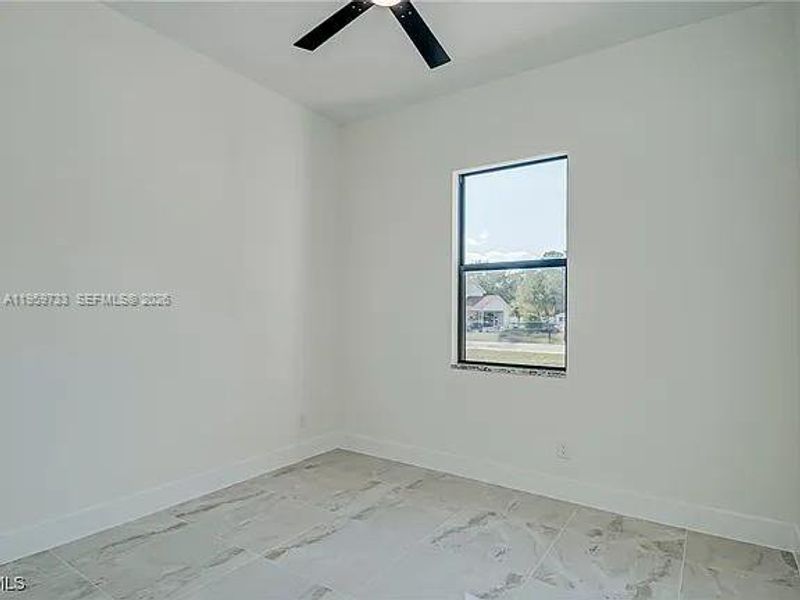 Spacious, unfurnished interior of a new home in , Lehigh Acres (Image 30).