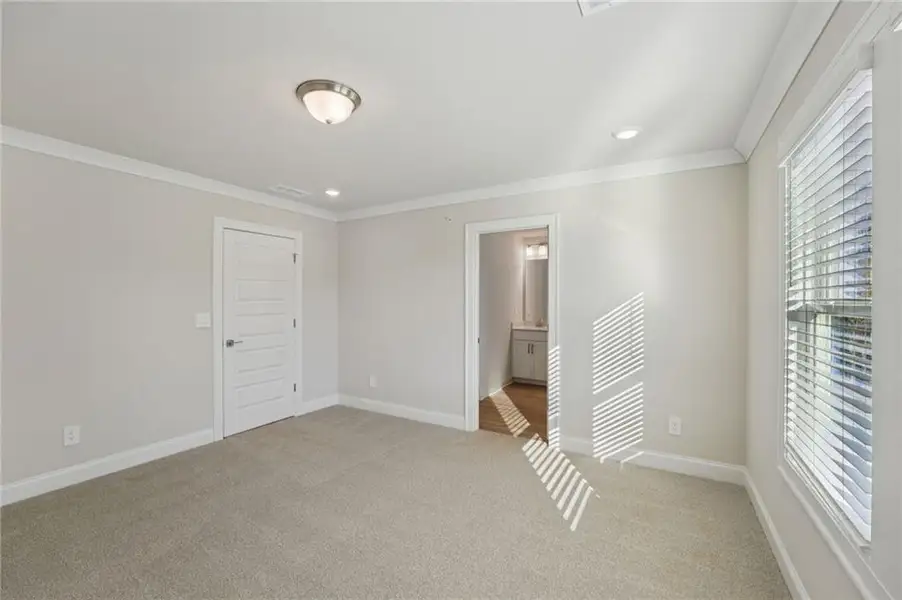 Spacious, unfurnished interior of a new home in Hemingway - Highland Series, Cumming (Image 51).