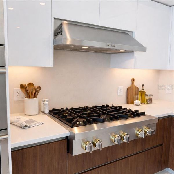 Close-up of interior finishes inside a home in , St. Petersburg (Image 22).