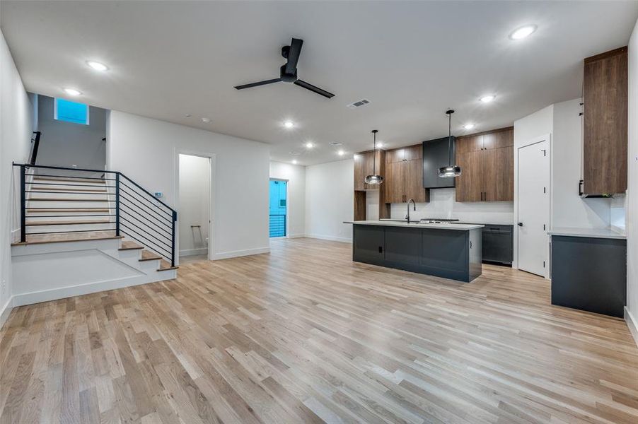 Image 21 of a home in .