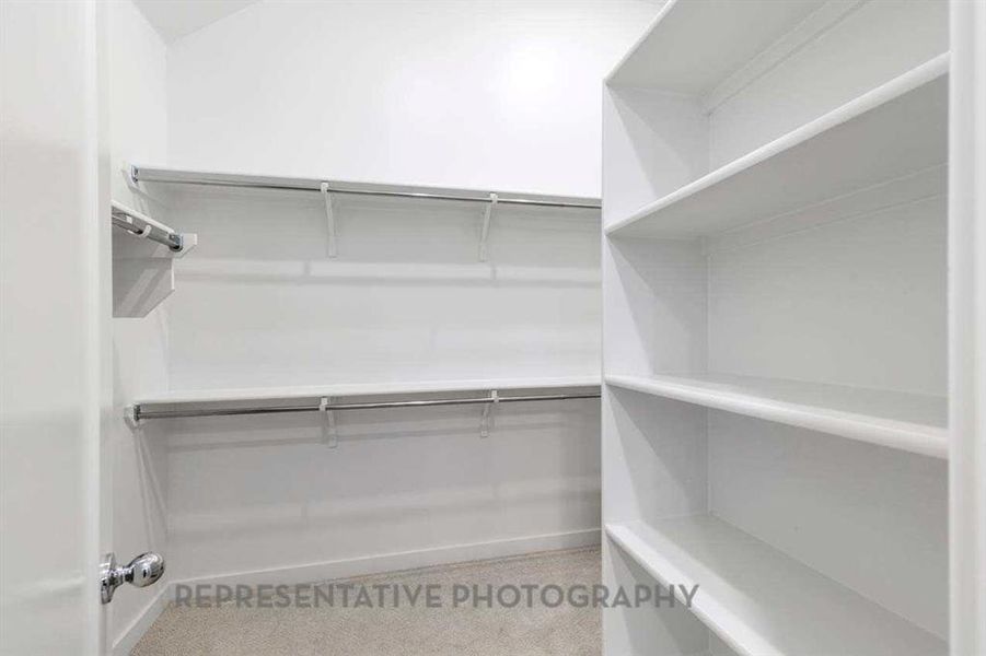 Spacious, unfurnished interior of a new home in Trinity Falls, McKinney (Image 17).