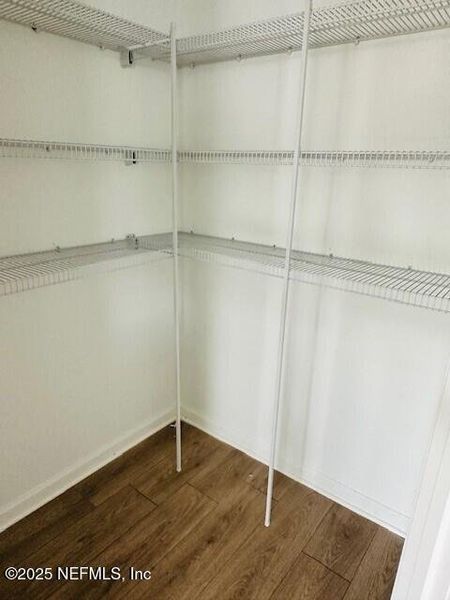 Spacious, unfurnished interior of a new home in Rookery, Green Cove Springs (Image 22).