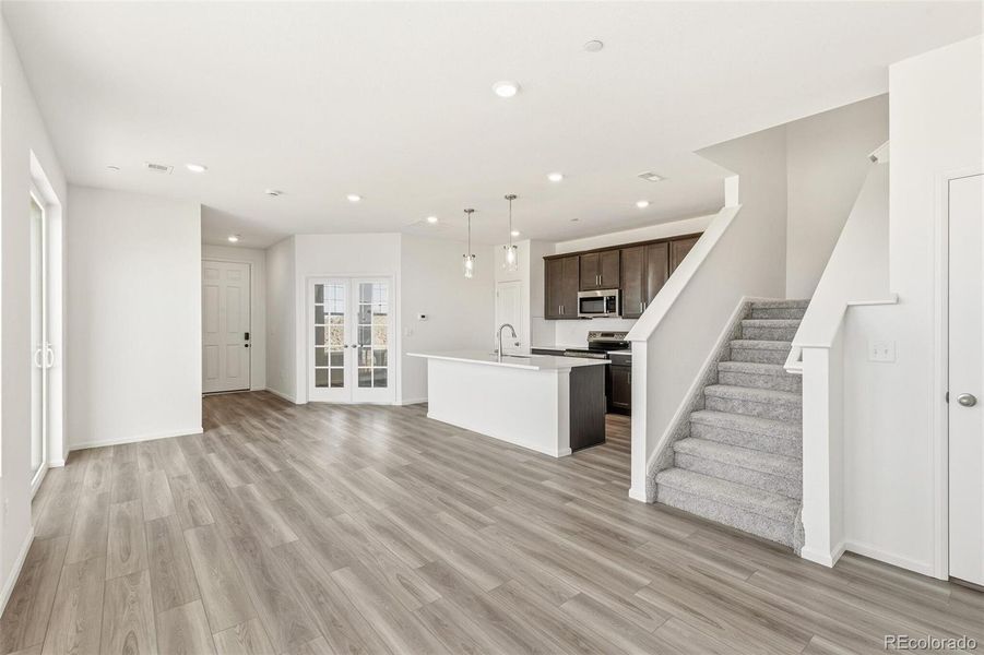 Image 35 of a home in Turnberry.