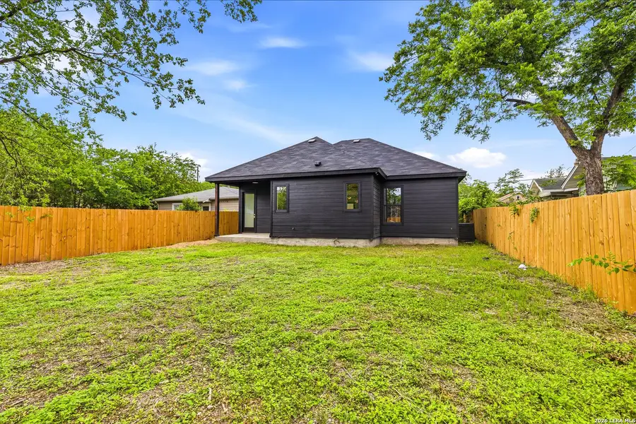 Exterior details and patio area of a home in , San Antonio (Image 22).